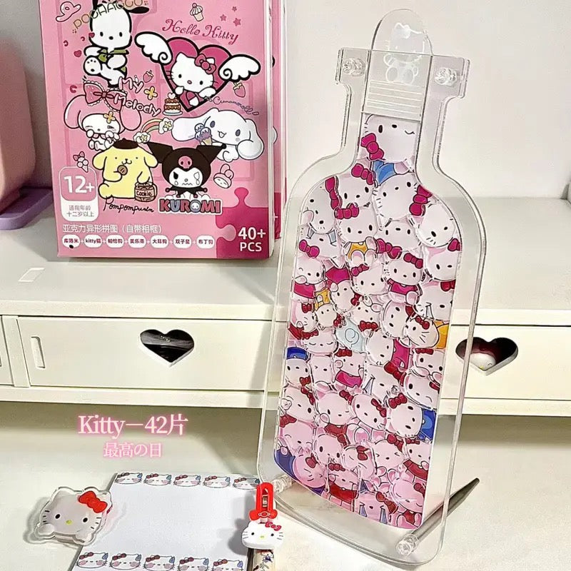 Sanrio acrylic puzzles with bottle standee frame